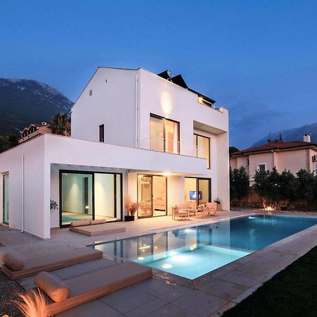 Villa Neo With 2 Private Pools, Bbq, Jacuzzi And Sauna Fethiye Exterior foto
