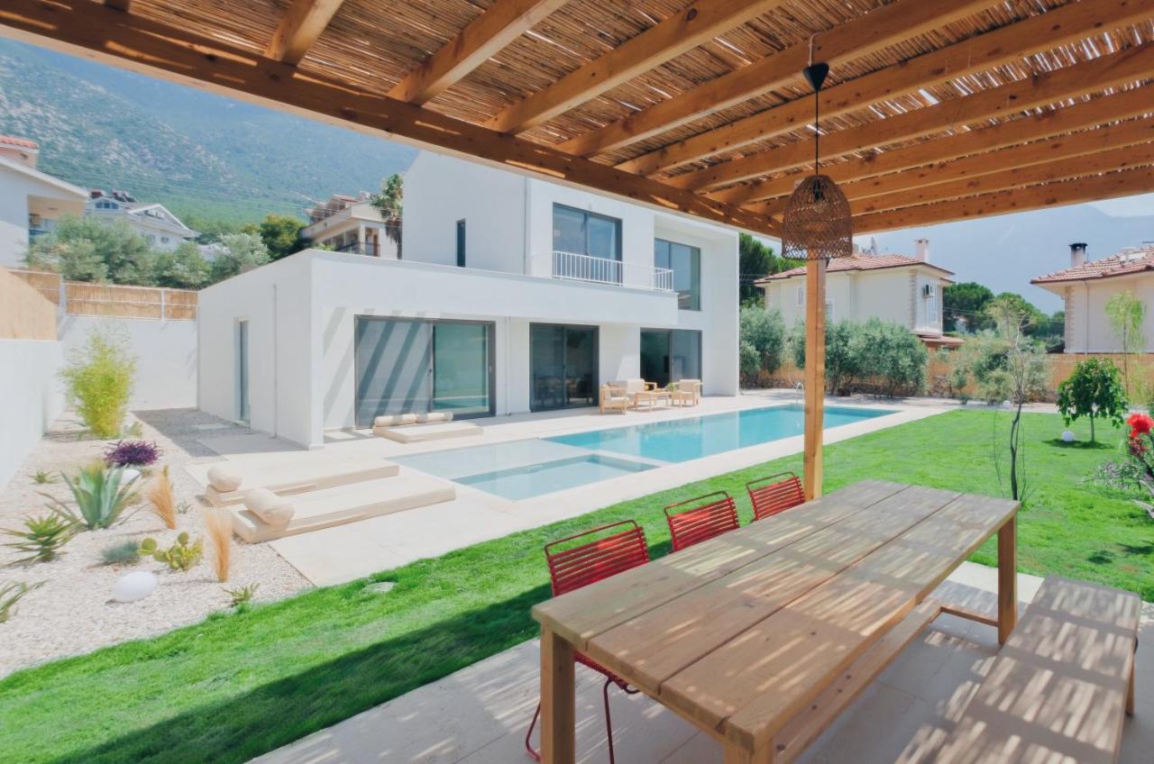 Villa Neo With 2 Private Pools, Bbq, Jacuzzi And Sauna Fethiye Exterior foto