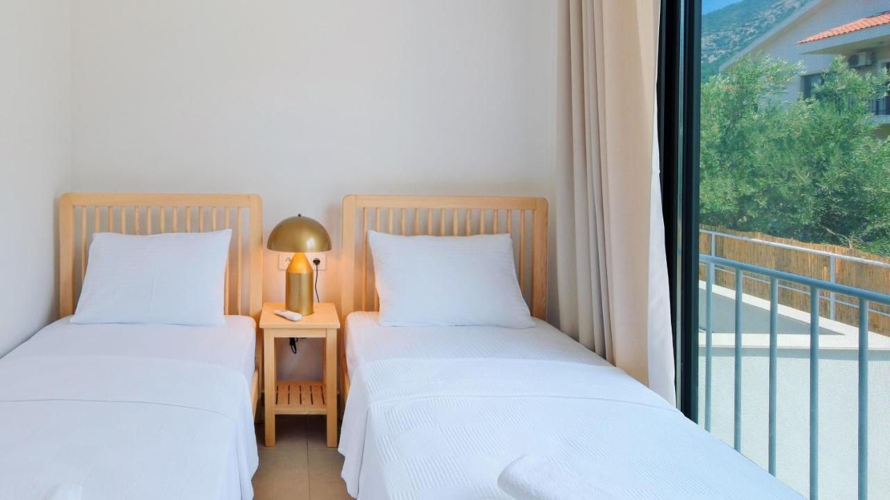 Villa Neo With 2 Private Pools, Bbq, Jacuzzi And Sauna Fethiye Exterior foto